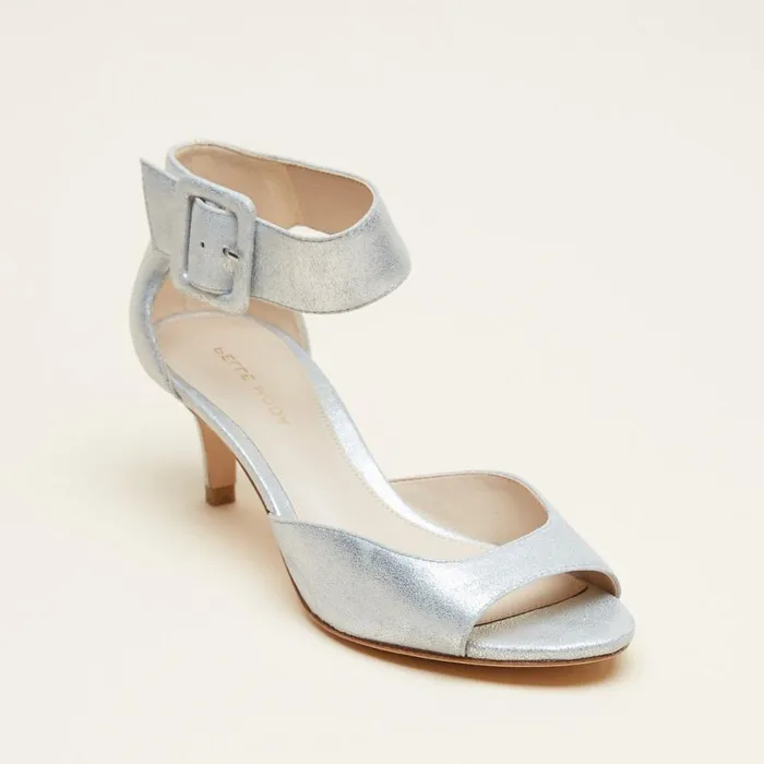 Women Berlin Low Heel 8211 Silver Pelle Moda Low Heels