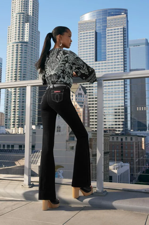 Women Bottoms Johnny Was RUE DE LA FLARE JEAN True Black Wash