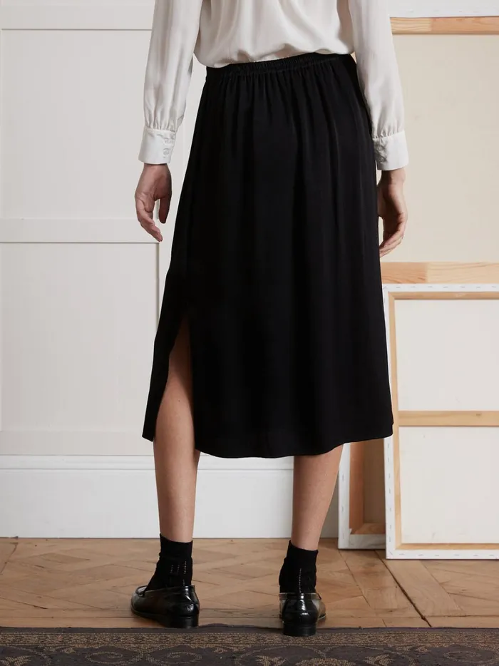 Women Clothing Cyrillus Satiny Crepe MidLength Skirt With Slit Noir