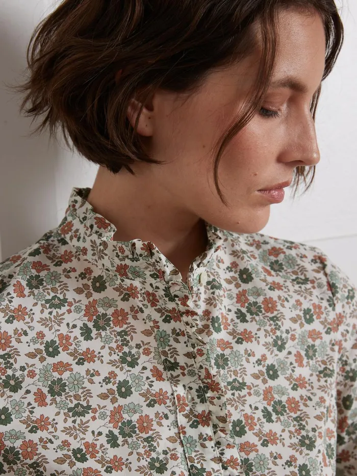Women Clothing Cyrillus Shirt With Ruffled Collar Made With Liberty Fabric 8211 The Limited Collection Lib Capel Floret