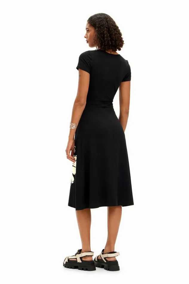 Women Dresses And Jumpsuits Desigual Shortsleeved Midi Dress With Neckline And Daisies