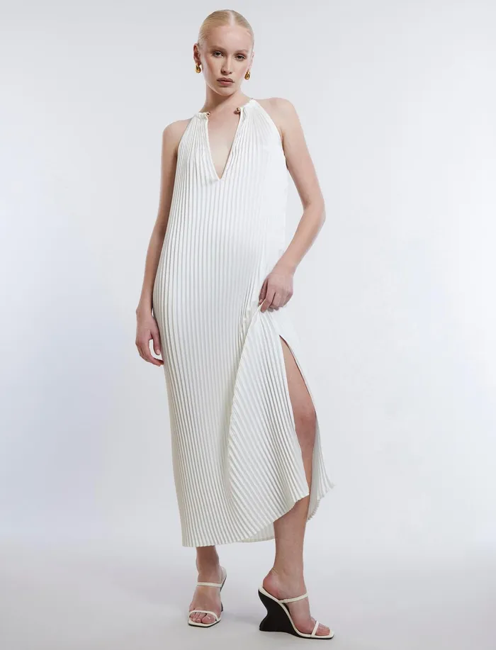 Women Dresses BCBG Bryony Pleated Shift Dress Gardenia