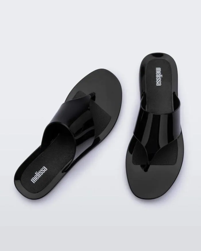 Women Essential Chic Black Melissa Flip Flops