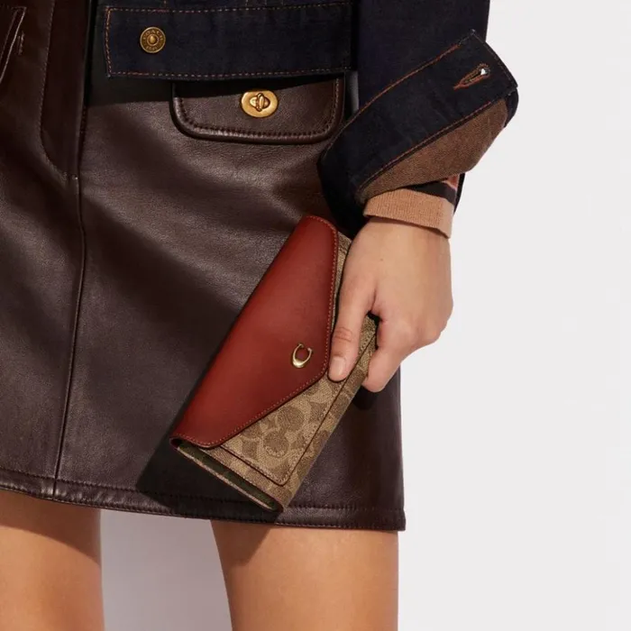 WomenMen Wyn Soft Wallet In Colorblock Signature Canvas Brasstanrust Coach Clutches