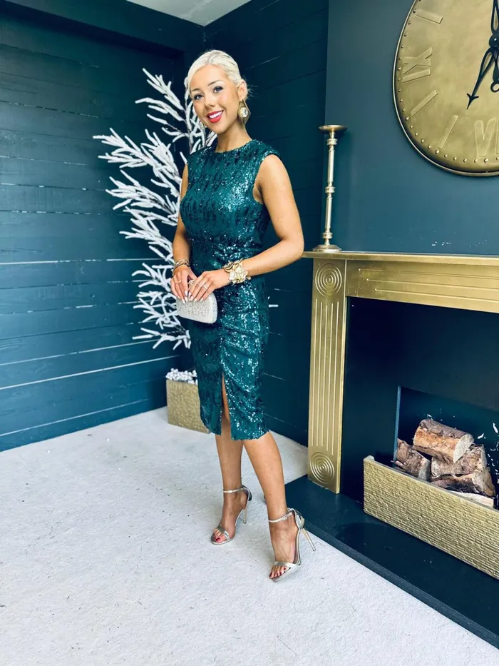 Women Midi Canella Lane Estelle Sequin Ruched Midi Dress Green