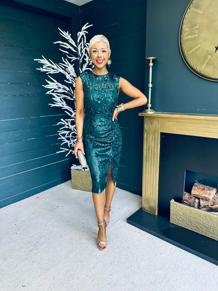 Women Midi Canella Lane Estelle Sequin Ruched Midi Dress Green