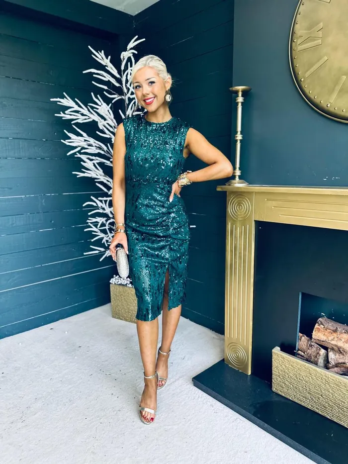 Women Midi Canella Lane Estelle Sequin Ruched Midi Dress Green