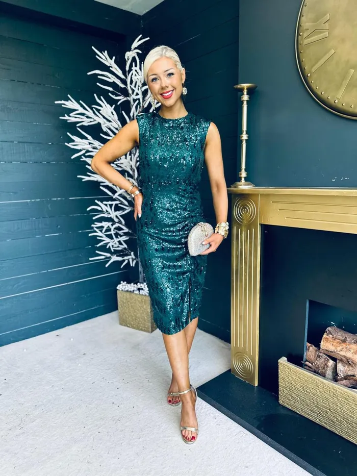 Women Midi Canella Lane Estelle Sequin Ruched Midi Dress Green