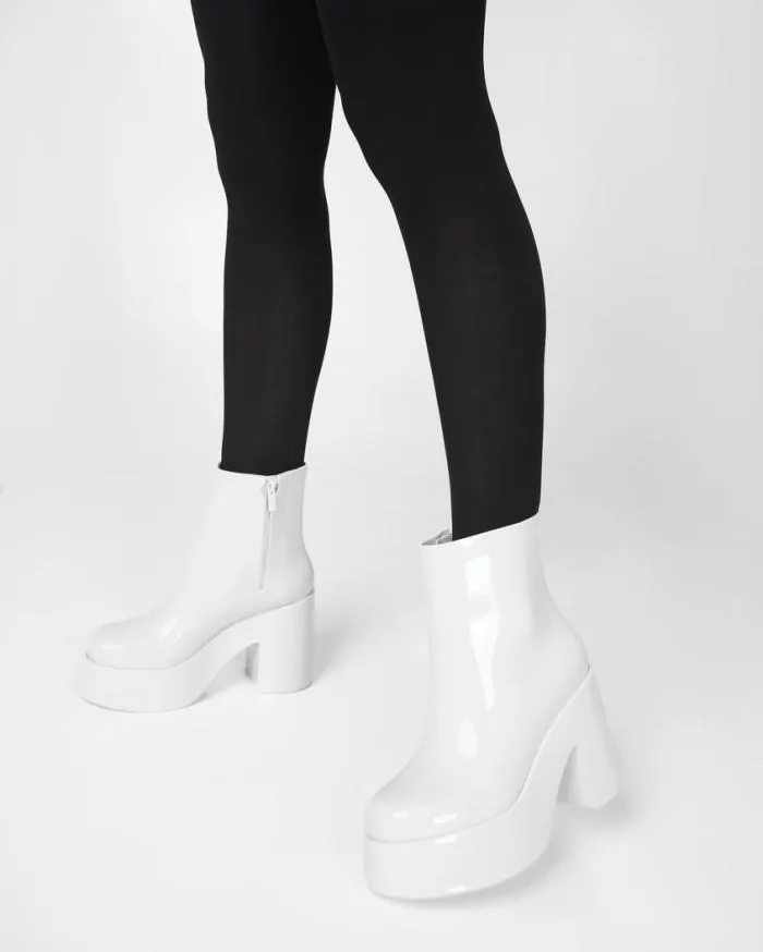 Women Nubia White Melissa Boots
