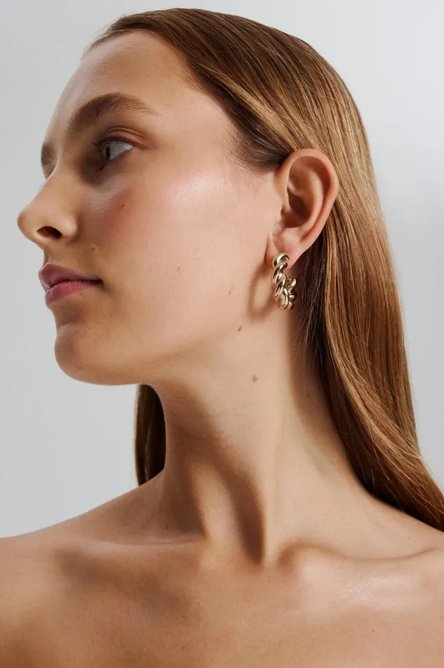 Women Scanlan Theodore Jewelry TWIST EARRINGS Lightgold