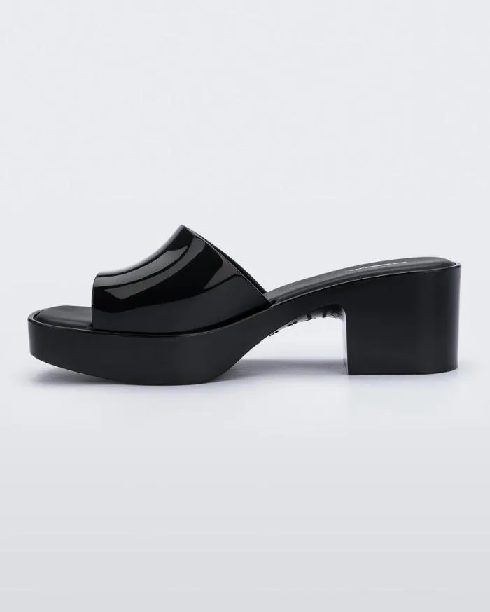 Women Shape Black Melissa Heels