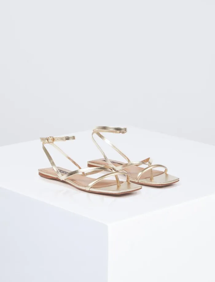 Women Shoes BCBG Platino Mestico Flat Sandal Platino