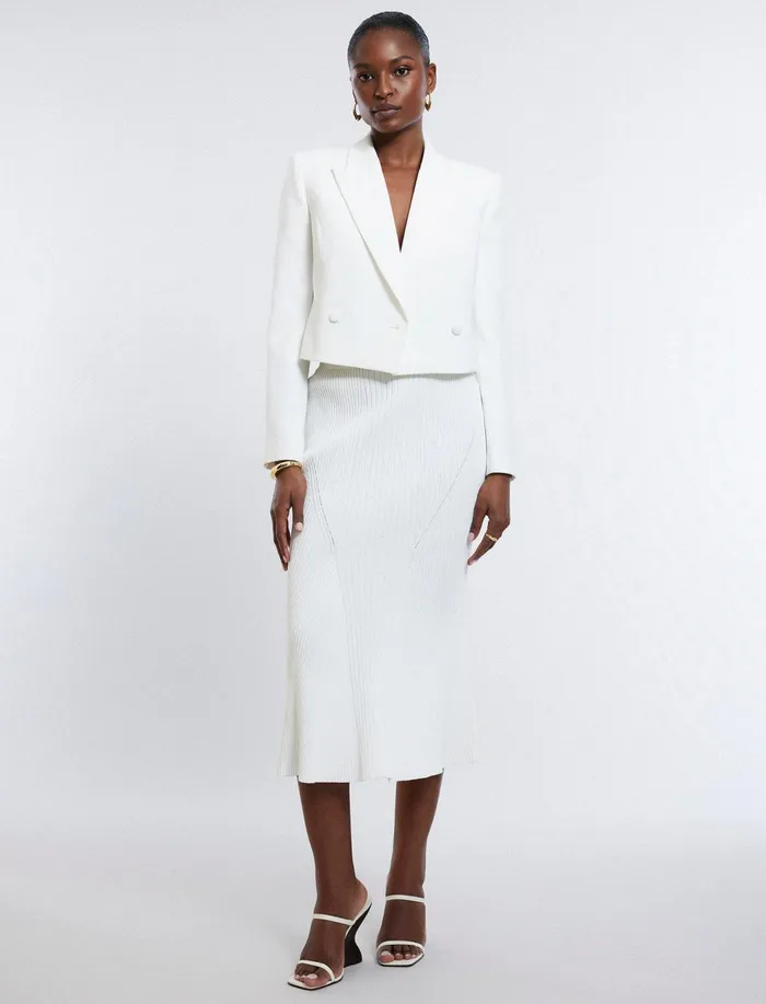 Women Suiting BCBG Cropped Blazer Gardenia