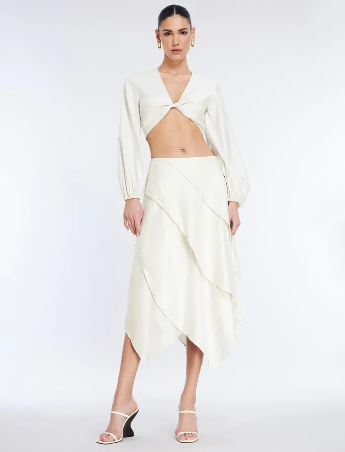Women Tops BCBG Twist Front Crop Top Gardenia