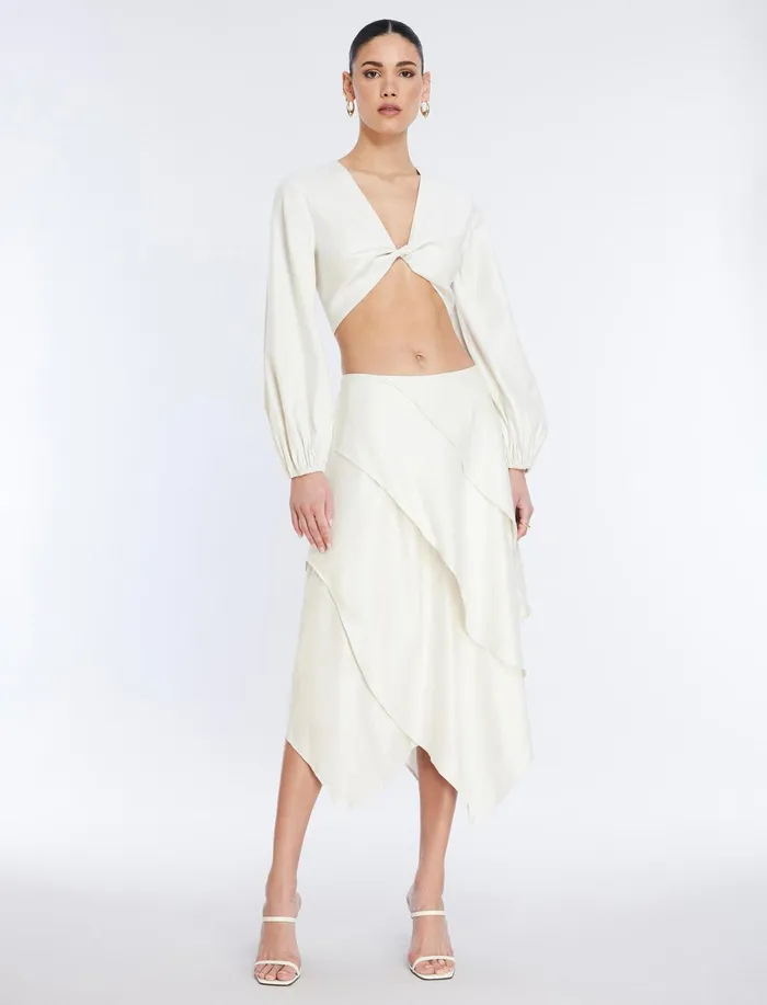 Women Tops BCBG Twist Front Crop Top Gardenia
