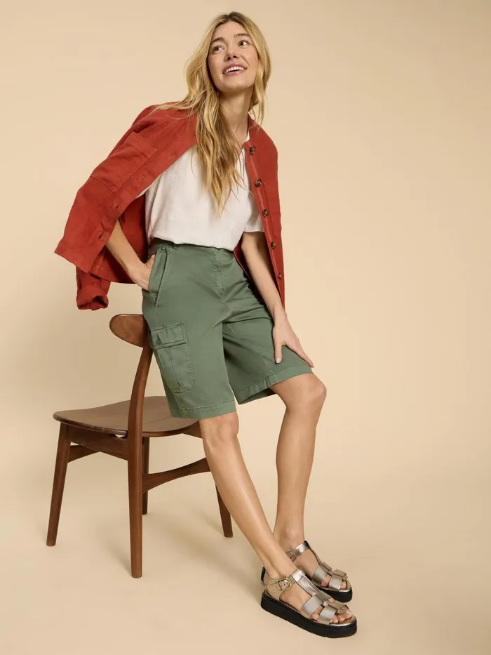 Women TROUSERS White Stuff Everleigh Cargo Shorts Mid Green Women TROUSERS White Stuff Everleigh Cargo Shorts Mid Green