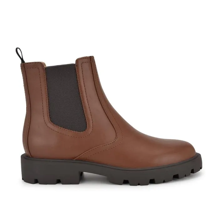 Yullon Lug Sole Chelsea Booties Dark Brown Women Nine West Boots and Booties